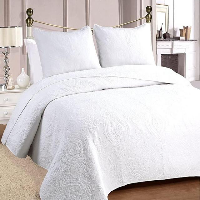 Cozy Line Home Fashions Bailee Matelasse Medallion Solid White 100% Cotton Bedding Quilt Set, Reversible Luxury Chic Bedspread Coverlet,for Bedroom/Guestroom(Medallion - White, Queen - 3 Piece)
