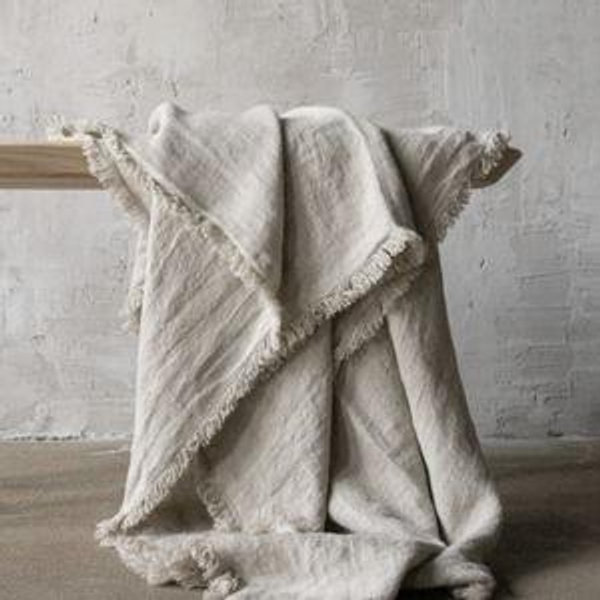 Natural Linen Throw with Fringes Rustico - Linen throws - LinenMe