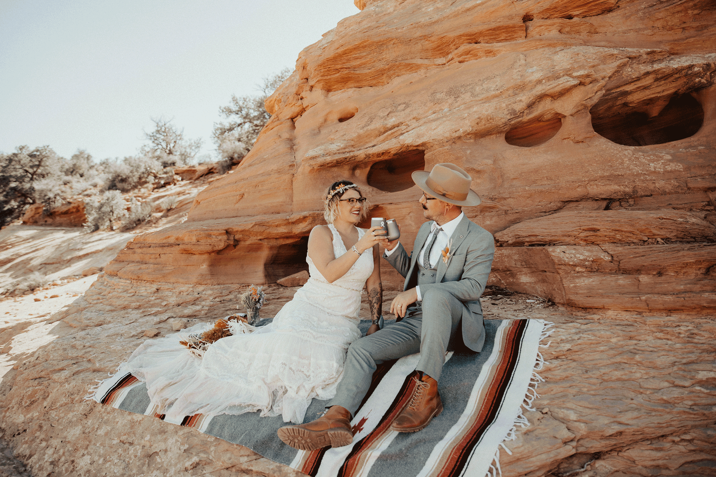 The Wedding Website of Alex August and Jordan August