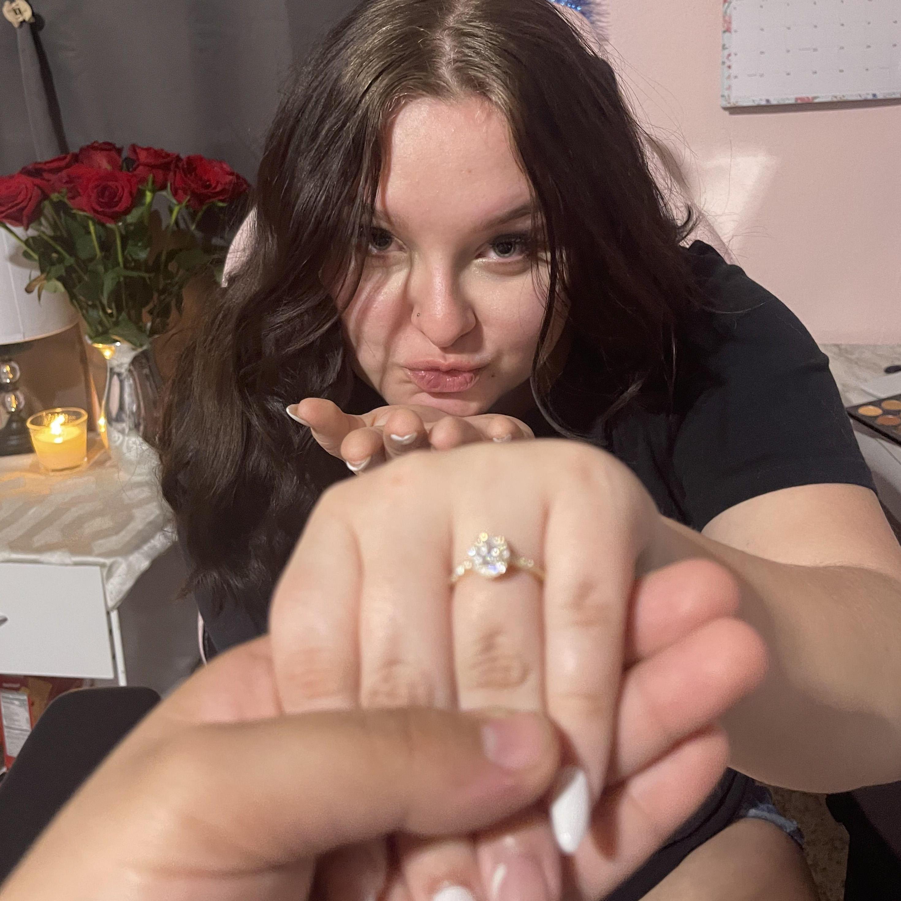 That ring, oh my gawd!