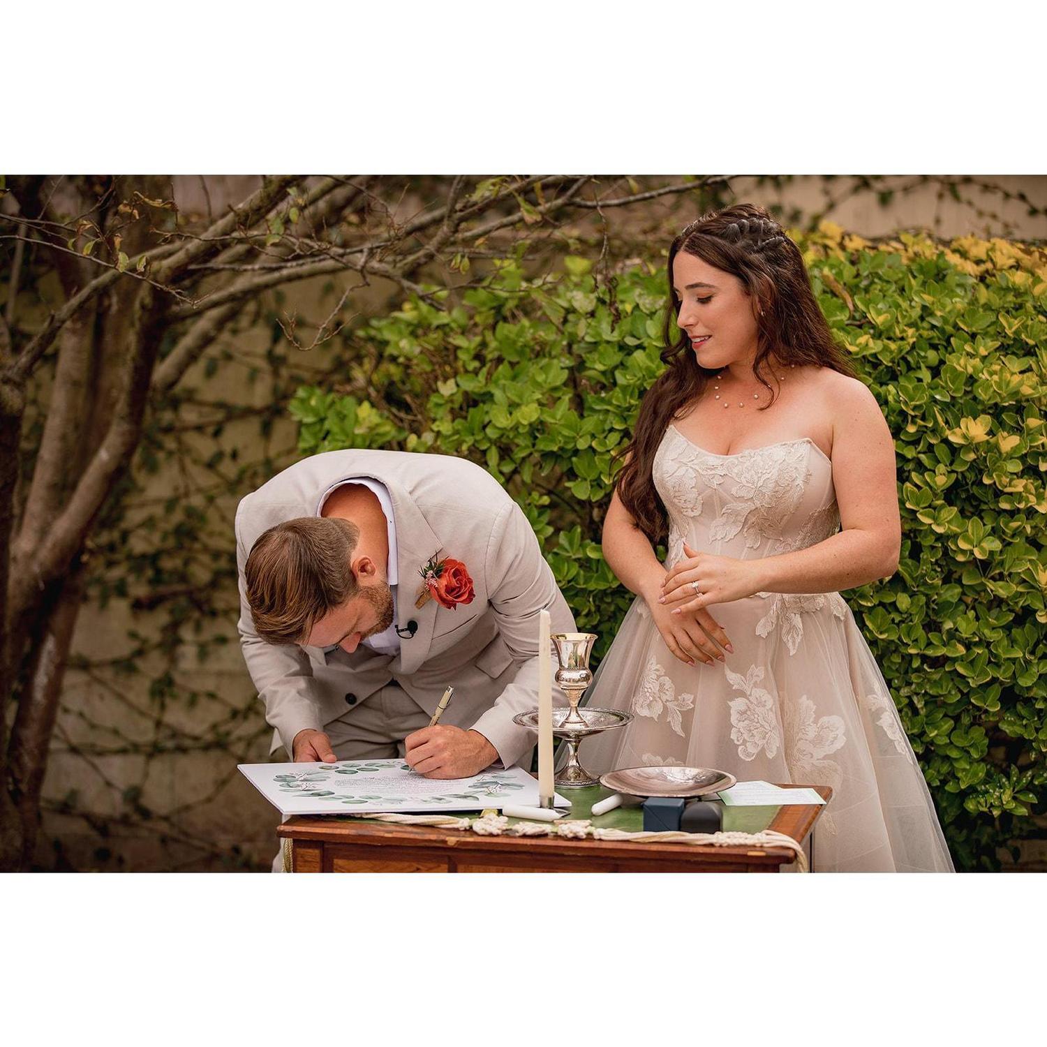 Signing the Ketubah