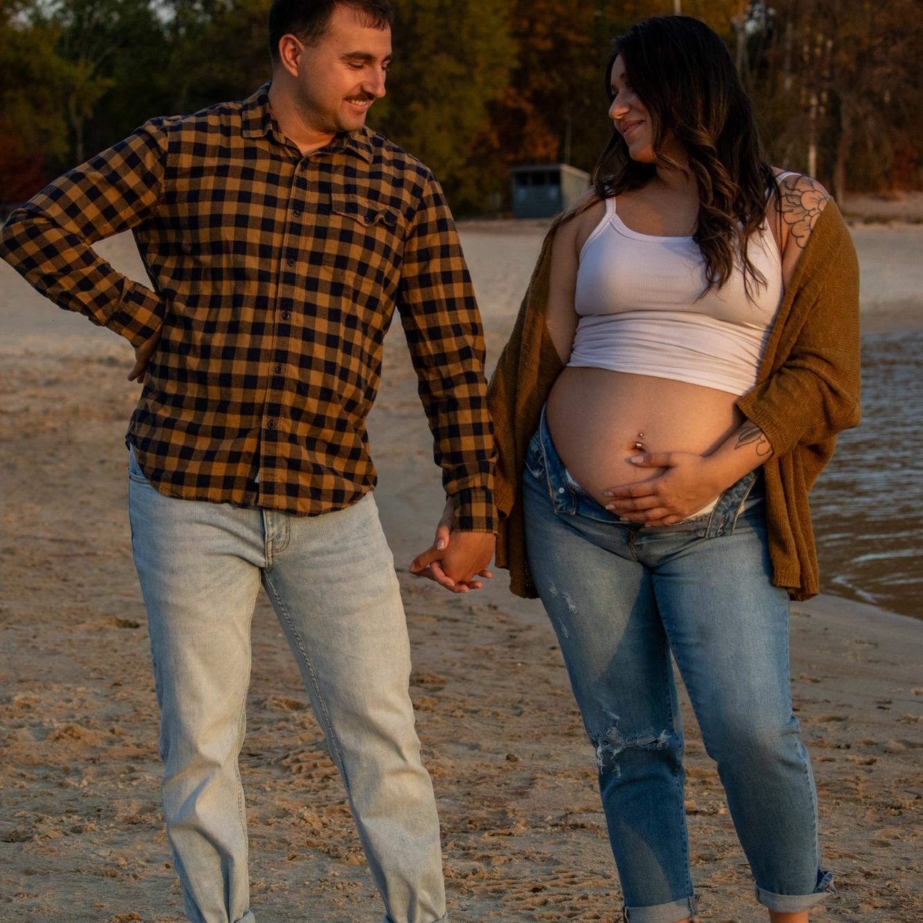 Maternity photo 2024