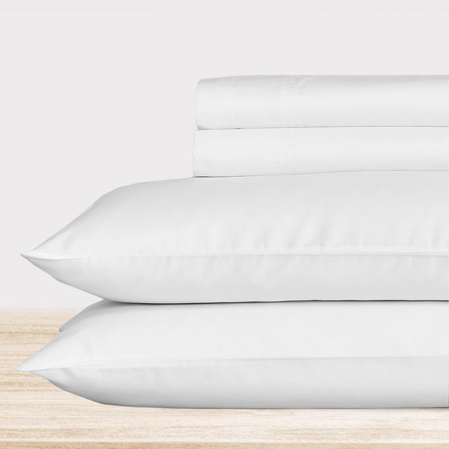 5-Star Luxury Sheet Set, 600 Thread Count Cotton Sateen, Soft & Crisp Bed Sheets with Deep Pockets by California Design Den - Bright White, Queen