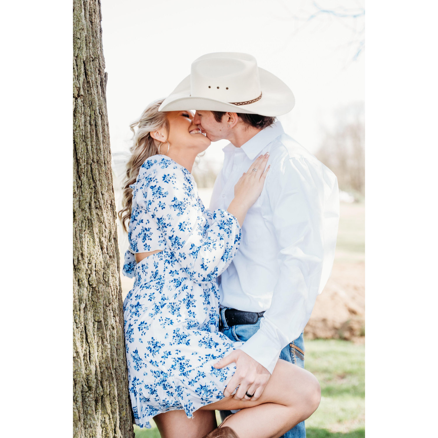 Engagement Photos - Lily Baker Photography