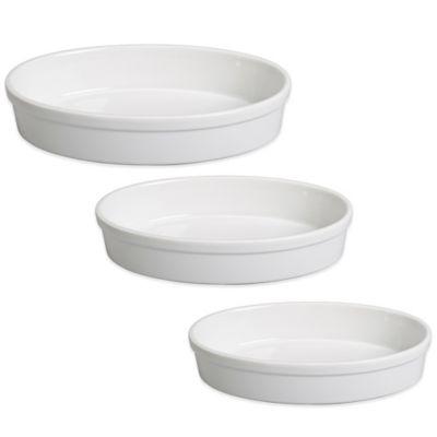 BIA 12.6-Inch Porcelain Oval Baking Dish in White 2.25 QT