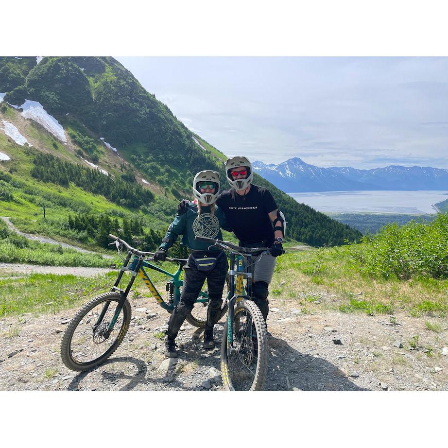 In Summer of 2022, McKenna and Cory made a trip out to Alaska (where Cory is from) and McKenna met many of Cory's friends and family for the first time.