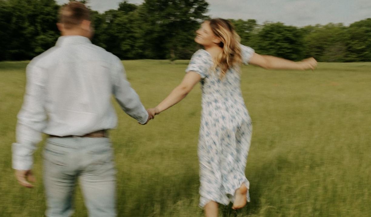 The Wedding Website of Tayla Evans and Steven Crow