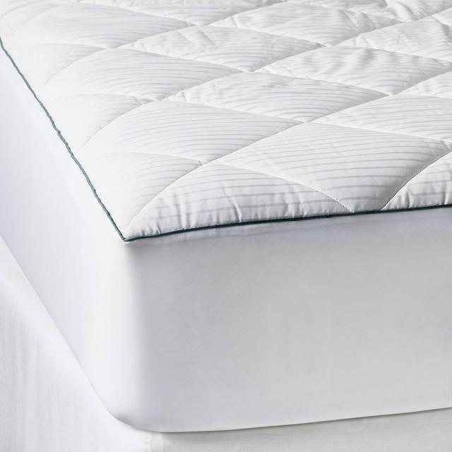 King Cooling+ Mattress Pad - Casaluna™