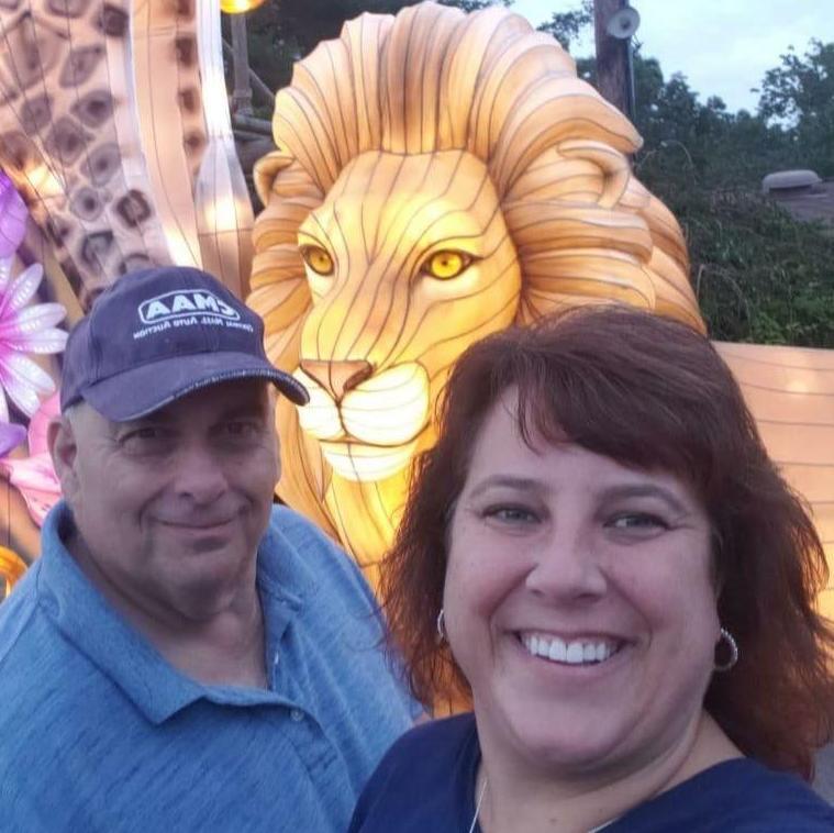 Bucket List Chinese Lanters - Southwick Zoo