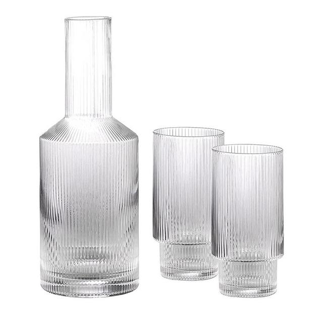 Glass Bedside Water Carafe with Lid and Glass Cups Set, Ribbed Carafe  Glassware Drinking Glasses for Nightstand, 27oz Vintage Fluted Glassware  Water Pitcher - Clear 