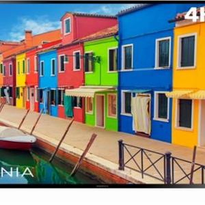 Insignia™ - 65" Class (64.5" Diag.) - LED - 2160p - Smart - 4K Ultra HD TV Roku TV