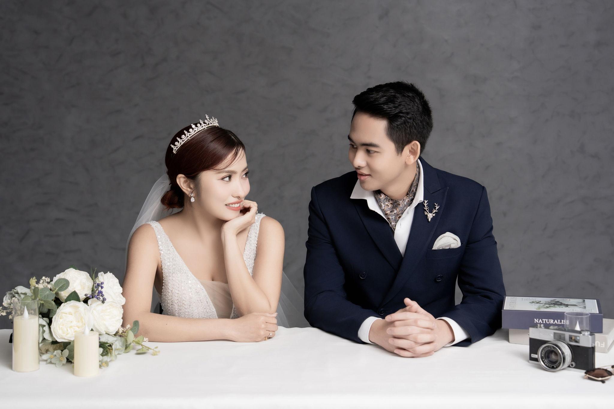 The Wedding Website of Nue Soe Moe and Aung Htet Hlaing