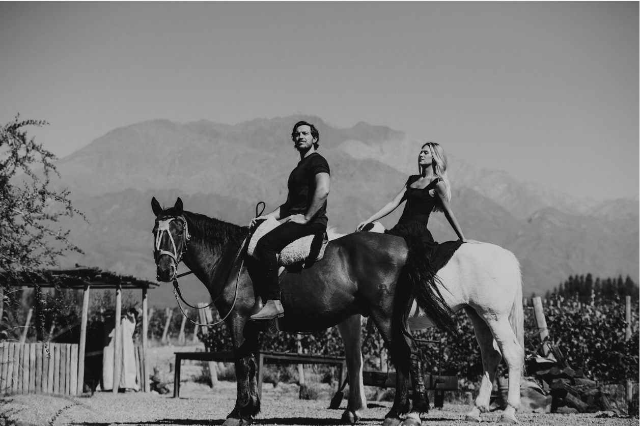 The Wedding Website of Jeannet Tamara Hreczny and Ryan Matthew Miller
