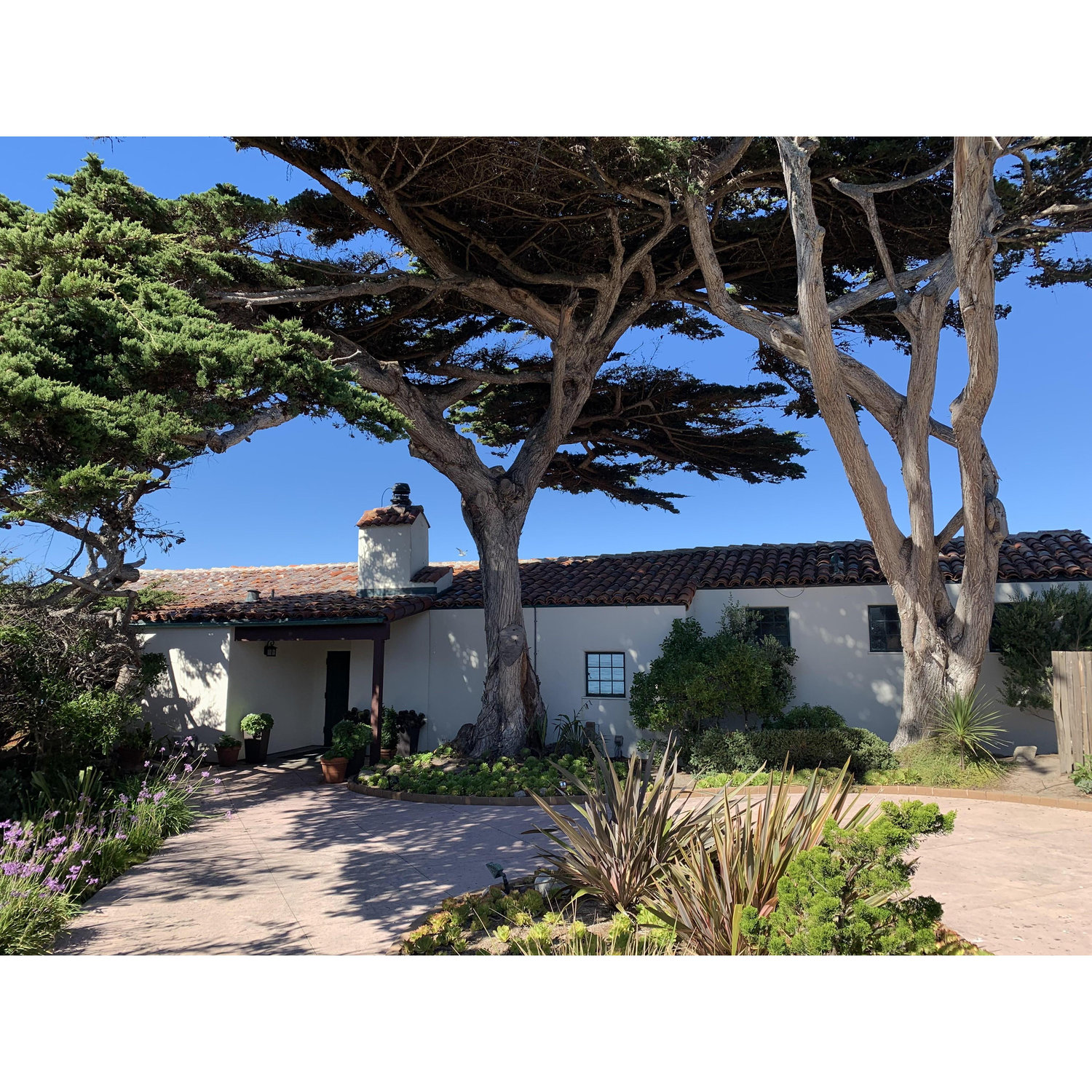 The front of the MPCC Beach House where the wedding will take place.