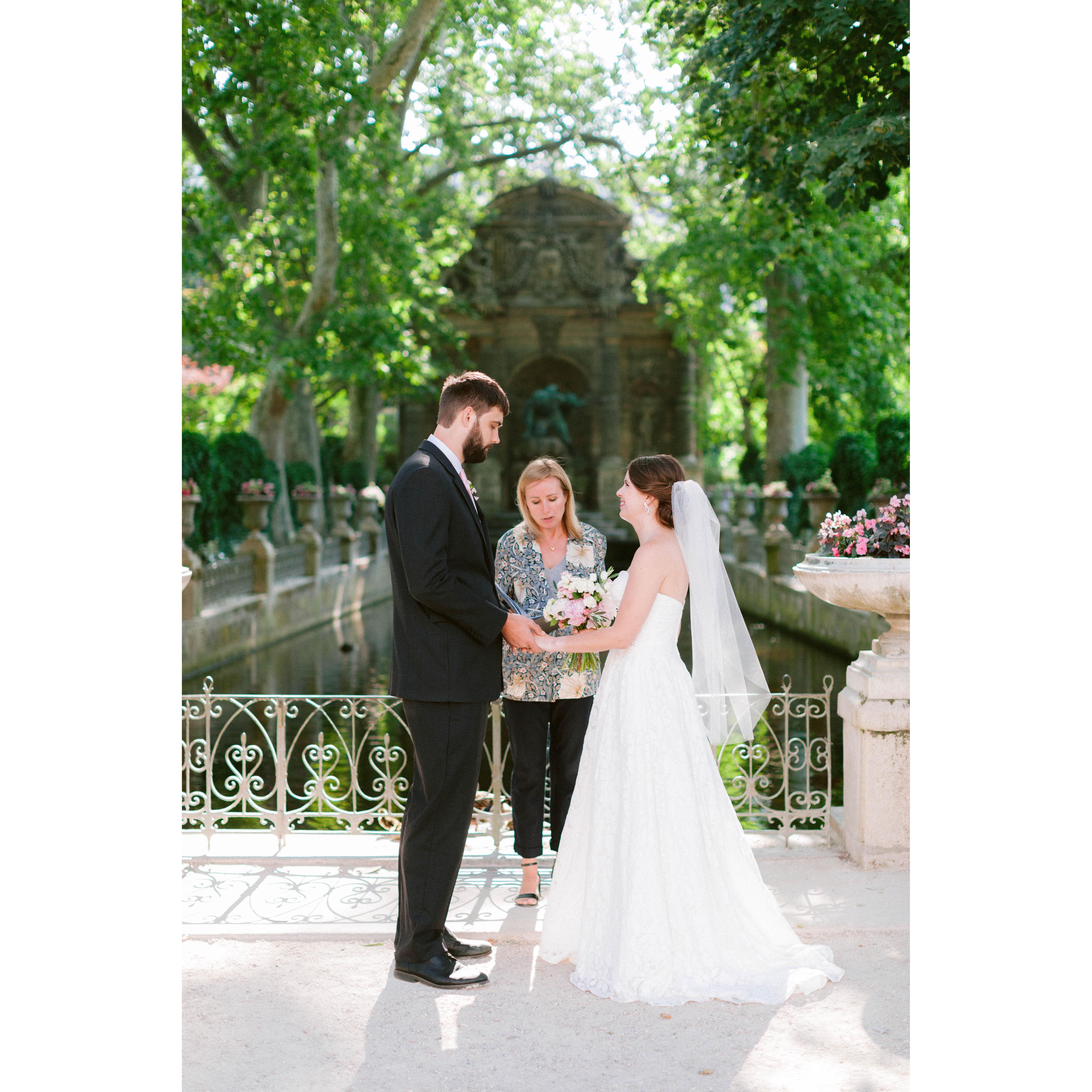 Our ceremony at the Medici Fountain in the Luxembourg gardens