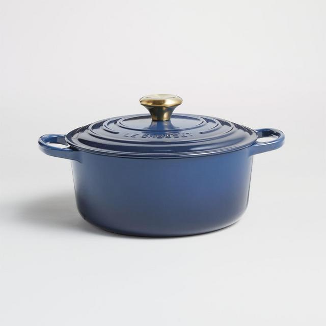 Le Creuset ® Signature Ink 4.5-Qt. Round Dutch Oven