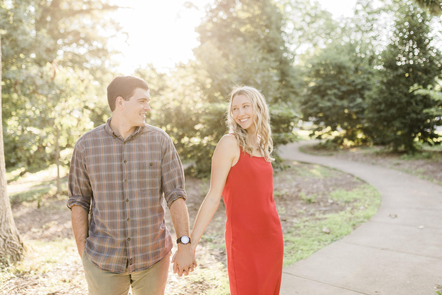 The Wedding Website of Jocelyn Meyer and Tommy Baumel