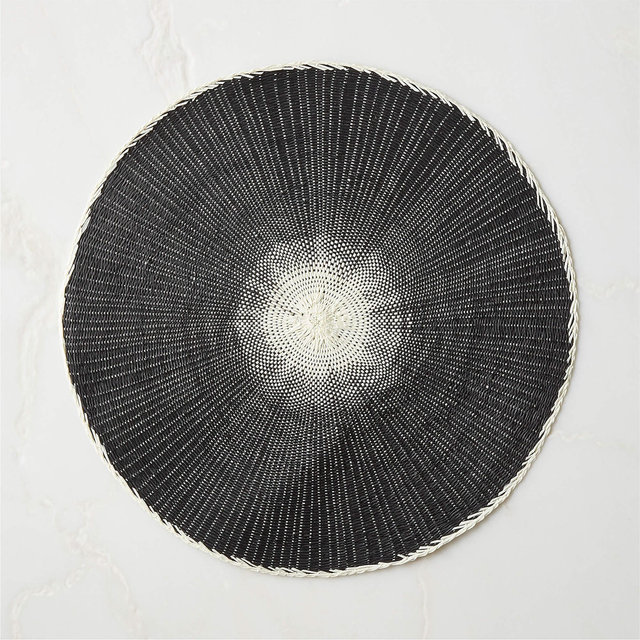 Emry Woven Black Round Placemat