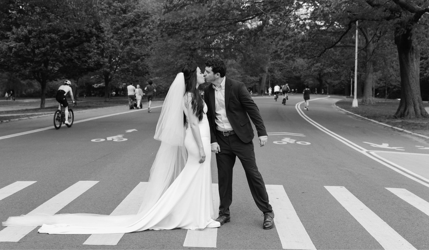 The Wedding Website of Claudia Martinez and Matt Feldstein