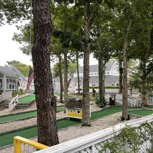 round of mini golf on the honeymoon