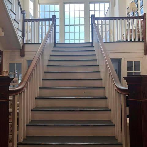 Walk the downtown mall and pop into the bookstores along the way