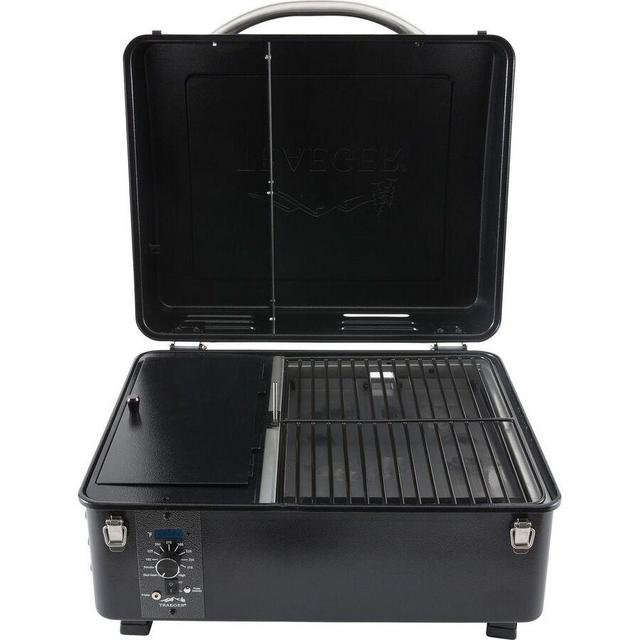 Traeger Scout Grill