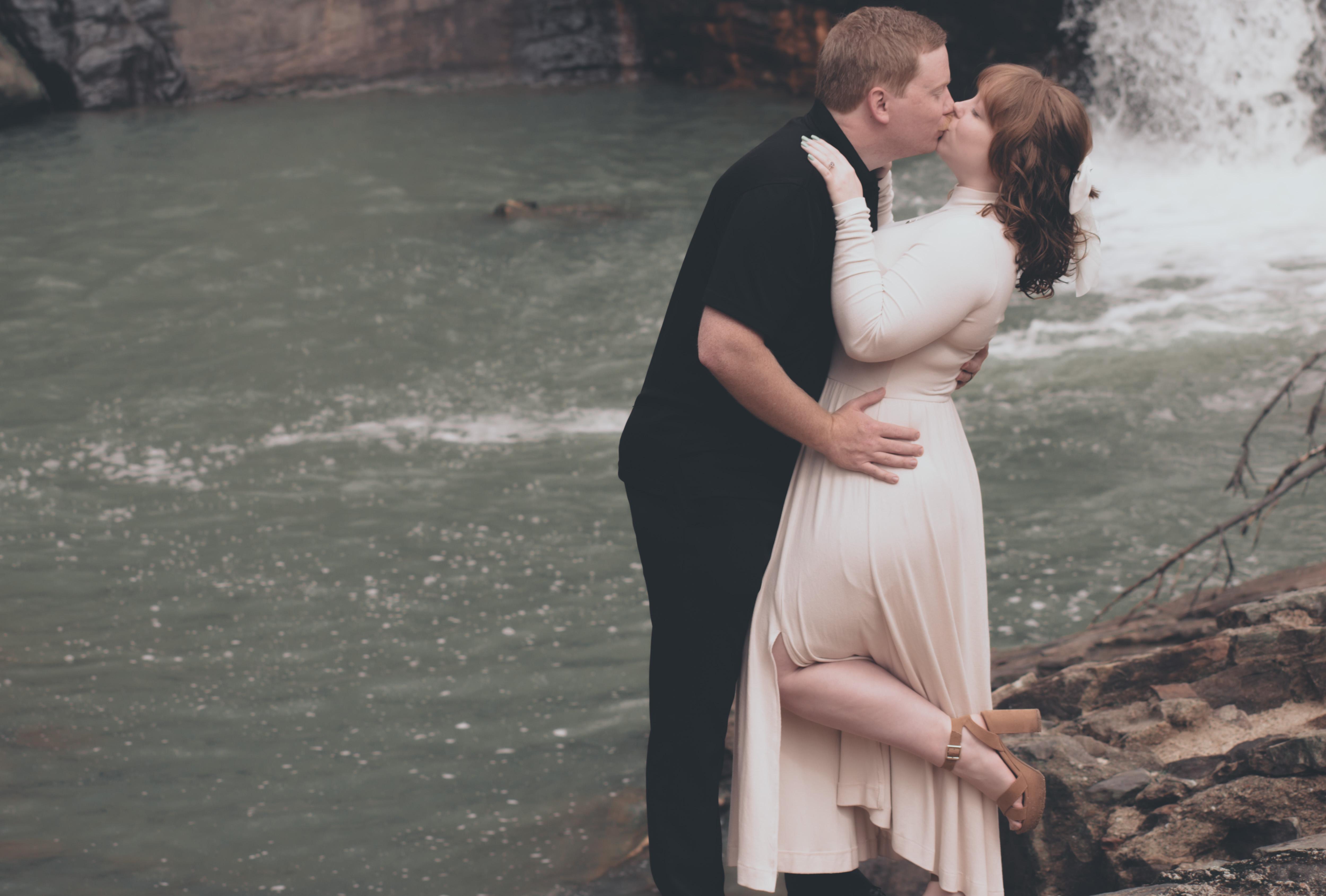 The Wedding Website of Shannon Draper and Nicholas Bligh