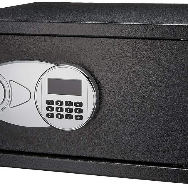 AmazonBasics Security Safe - 1-Cubic Feet