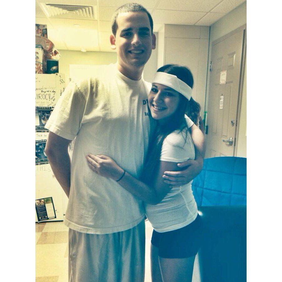 BACK WHERE IT ALL BEGAN!!
Fall 2013 Freshman Year at Florida Gulf Coast University, wings up!