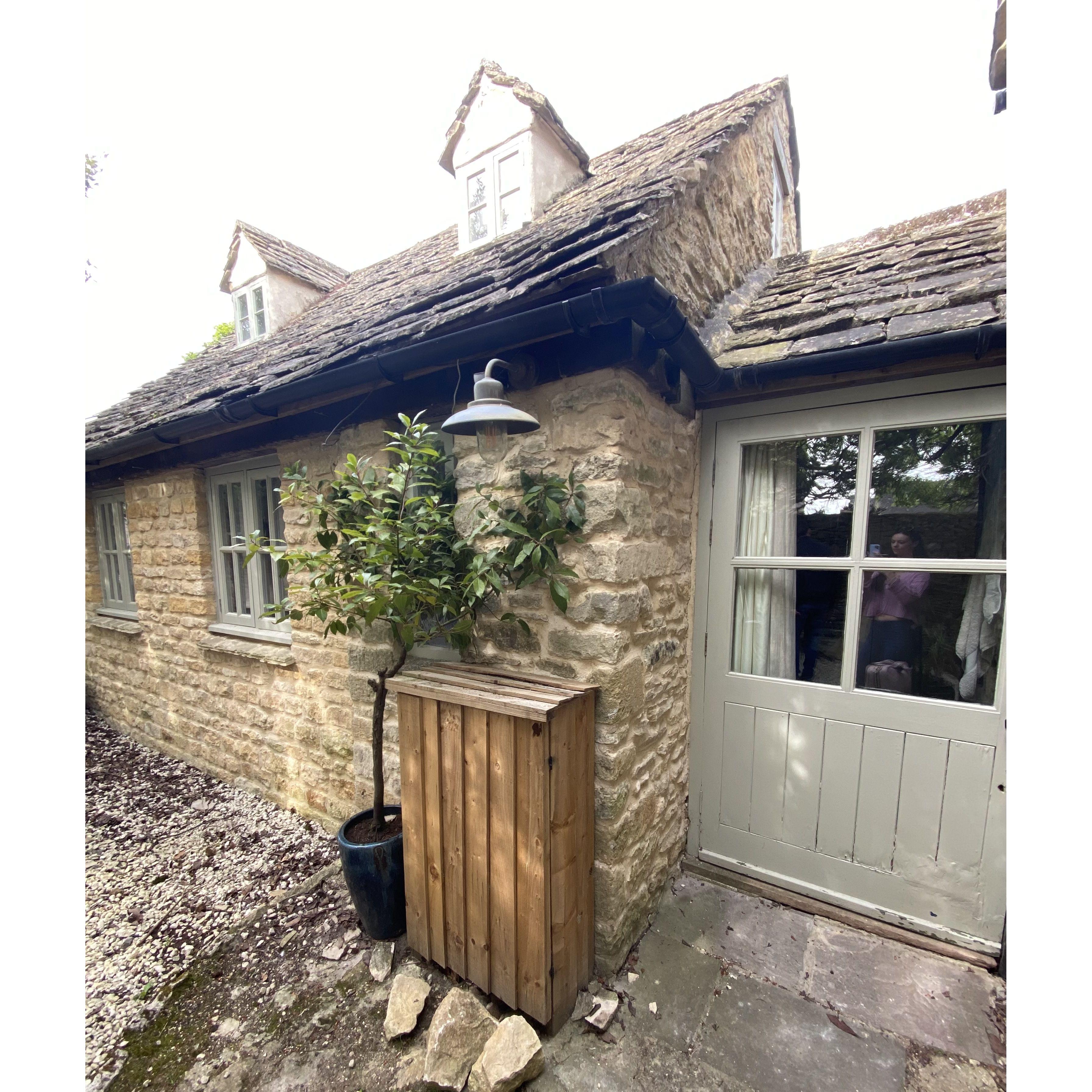 Arrived at our cottage where Joseph proposed!