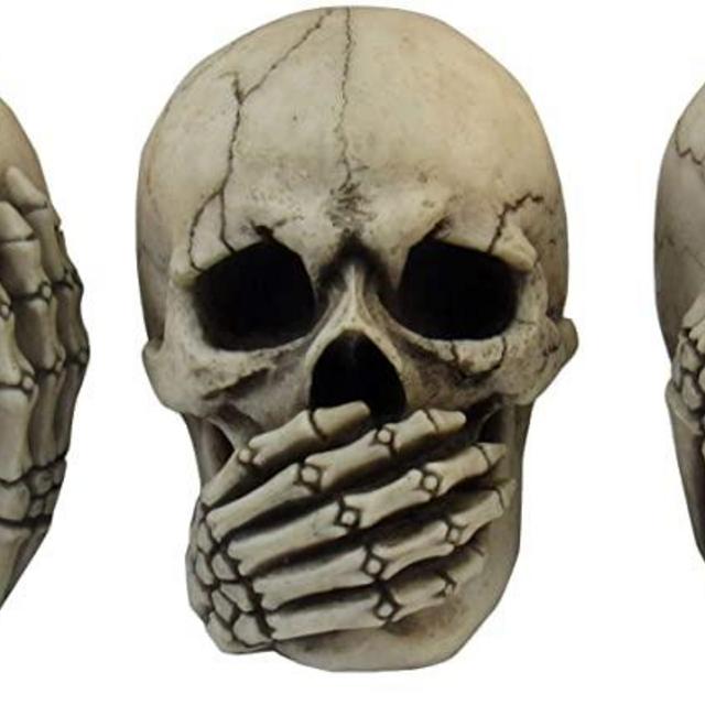 DWK - Three Wise Skulls - Set of Three (3) See Hear Speak No Evil Realistic Mini Skull Figurines Macabre Halloween Gothic Home Décor, 4.5-inch