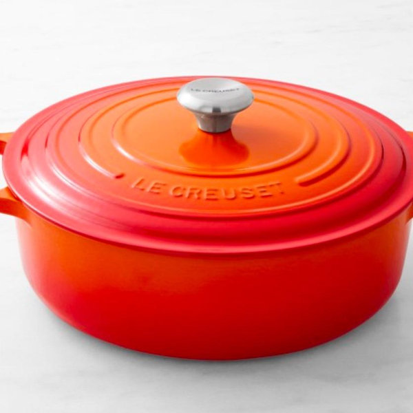 Le Creuset Signature Enameled Cast Iron Round Wide Dutch Oven, 6 3/4-Qt.