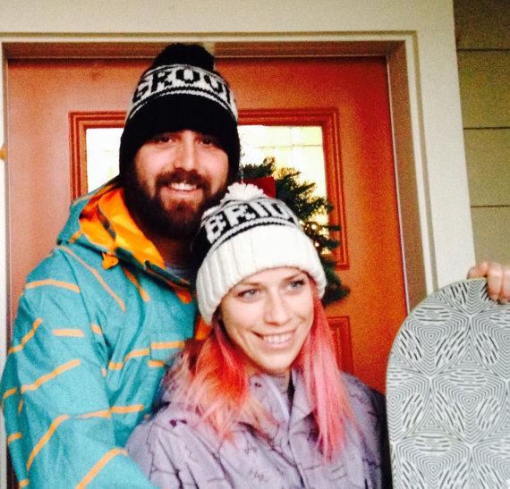Bride and Groom Beanie Set, Retro Styled Beanies for Wedding Photo Props, Winter Wedding Hats, Retro Sports Beanies, Snowboard Wedding