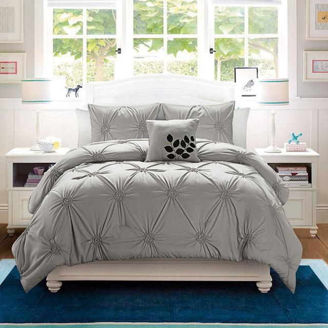 VCNY London 4-Piece King Comforter Set in Grey