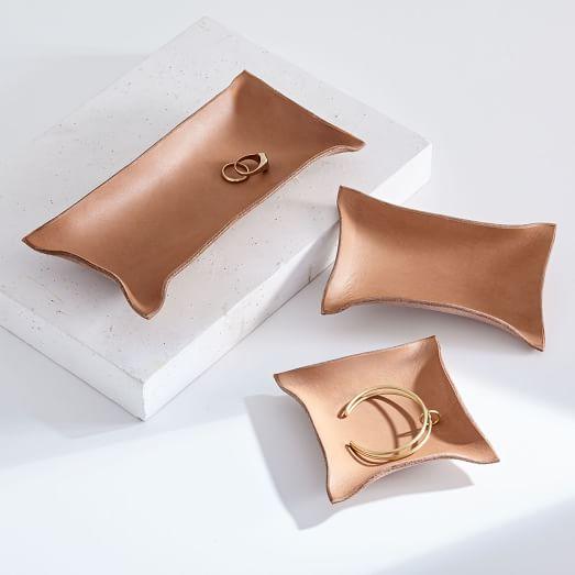 Made Solid Hand-Shaped Leather Tray 4.5"x6"