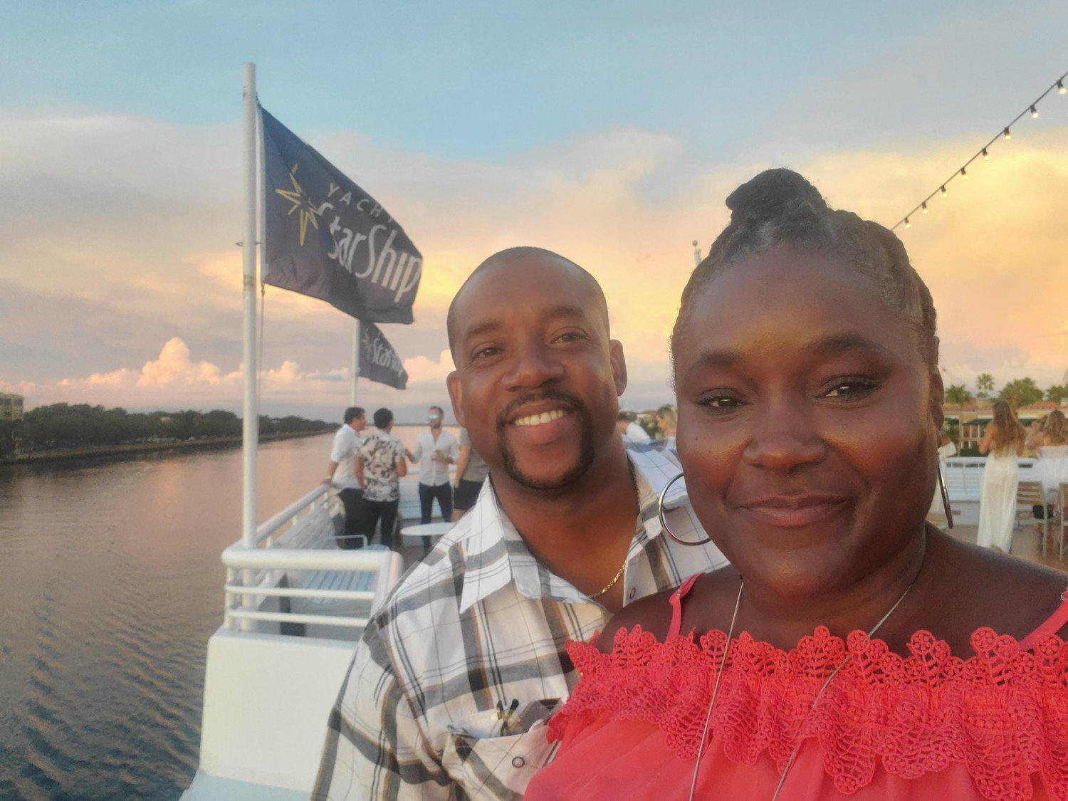 The Wedding Website of Felicia Morgan and Howard Sapp