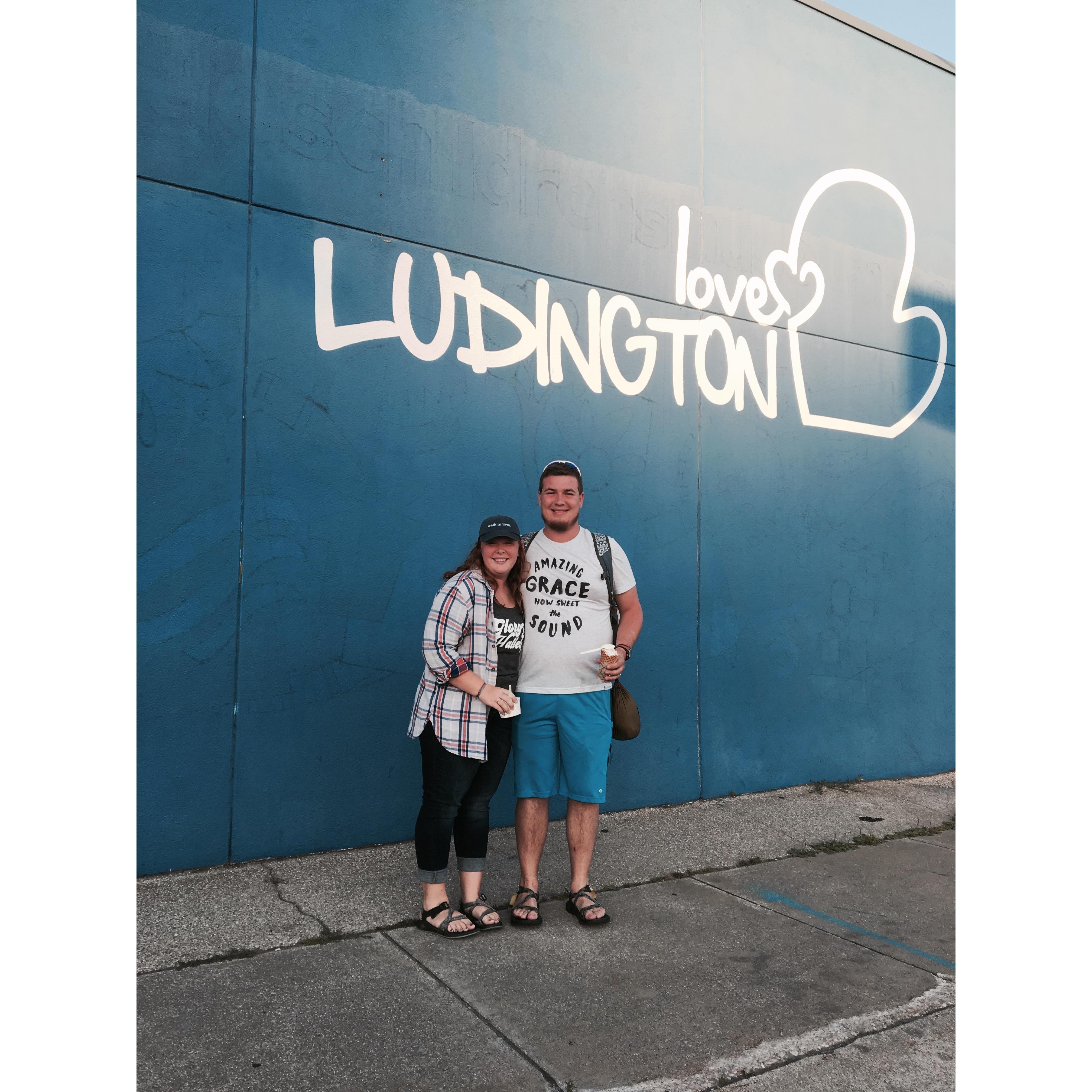 We spent the 4th of July in Ludington, MI in 2017. Ludington is and adorable little town on Lake Michigan and we had so much fun exploring this place together!