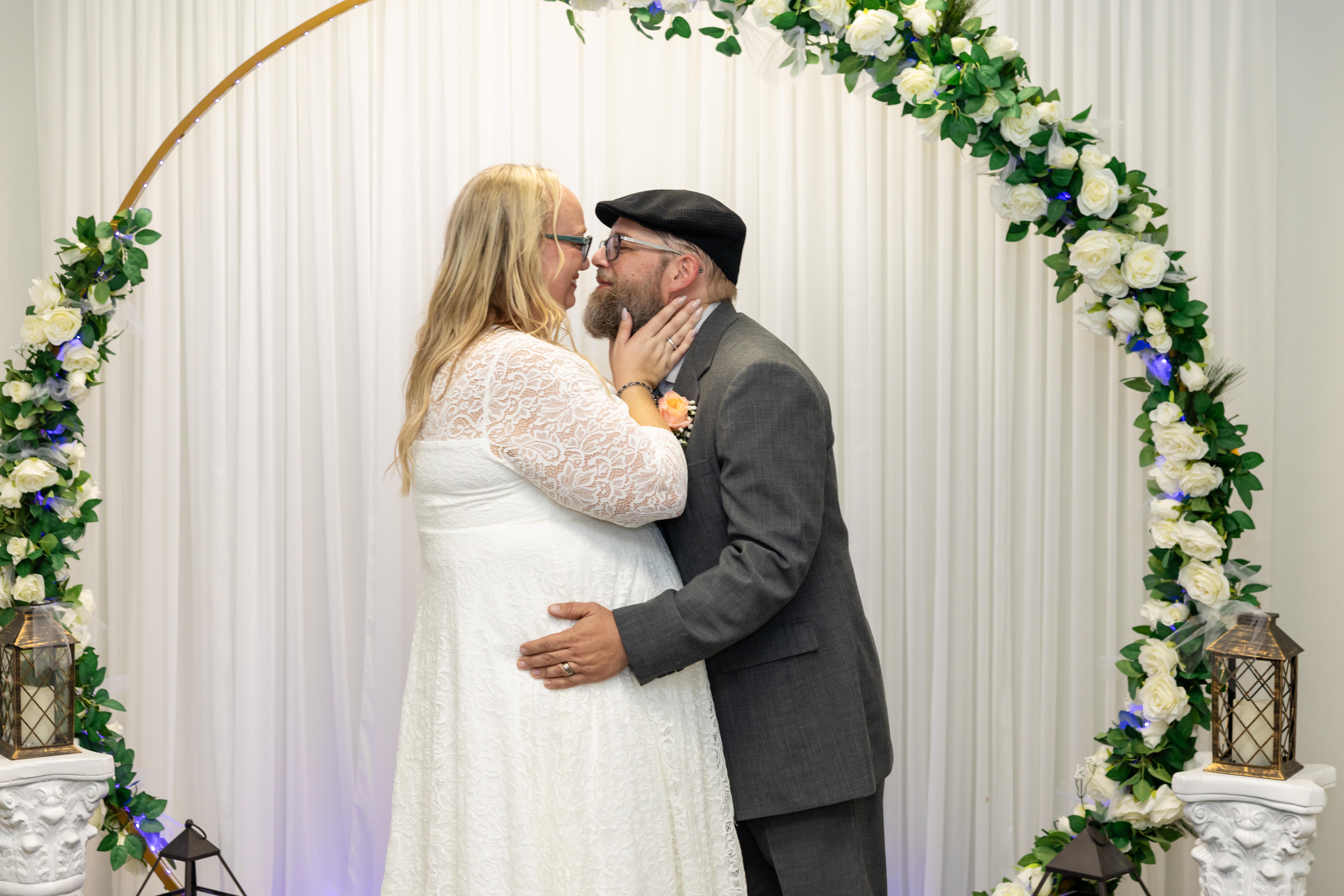 The Wedding Website of Chloe Howe and Ken Howe