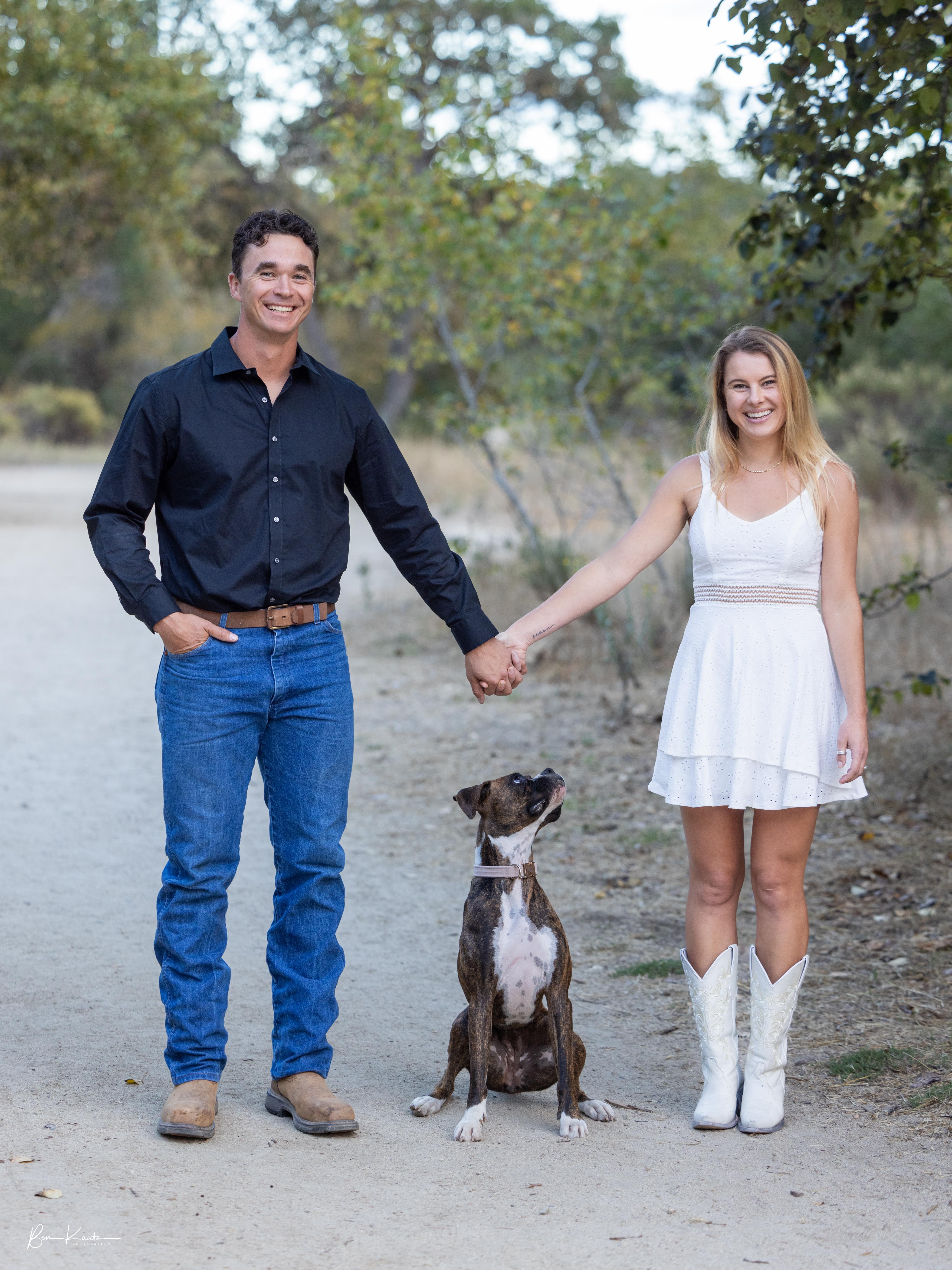 The Wedding Website of Anna Romeka and Abe Hewko