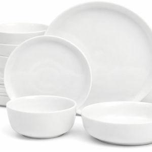Gibson Home Oslo Dinnerware Set Porcelain Plates and Bowls (White)