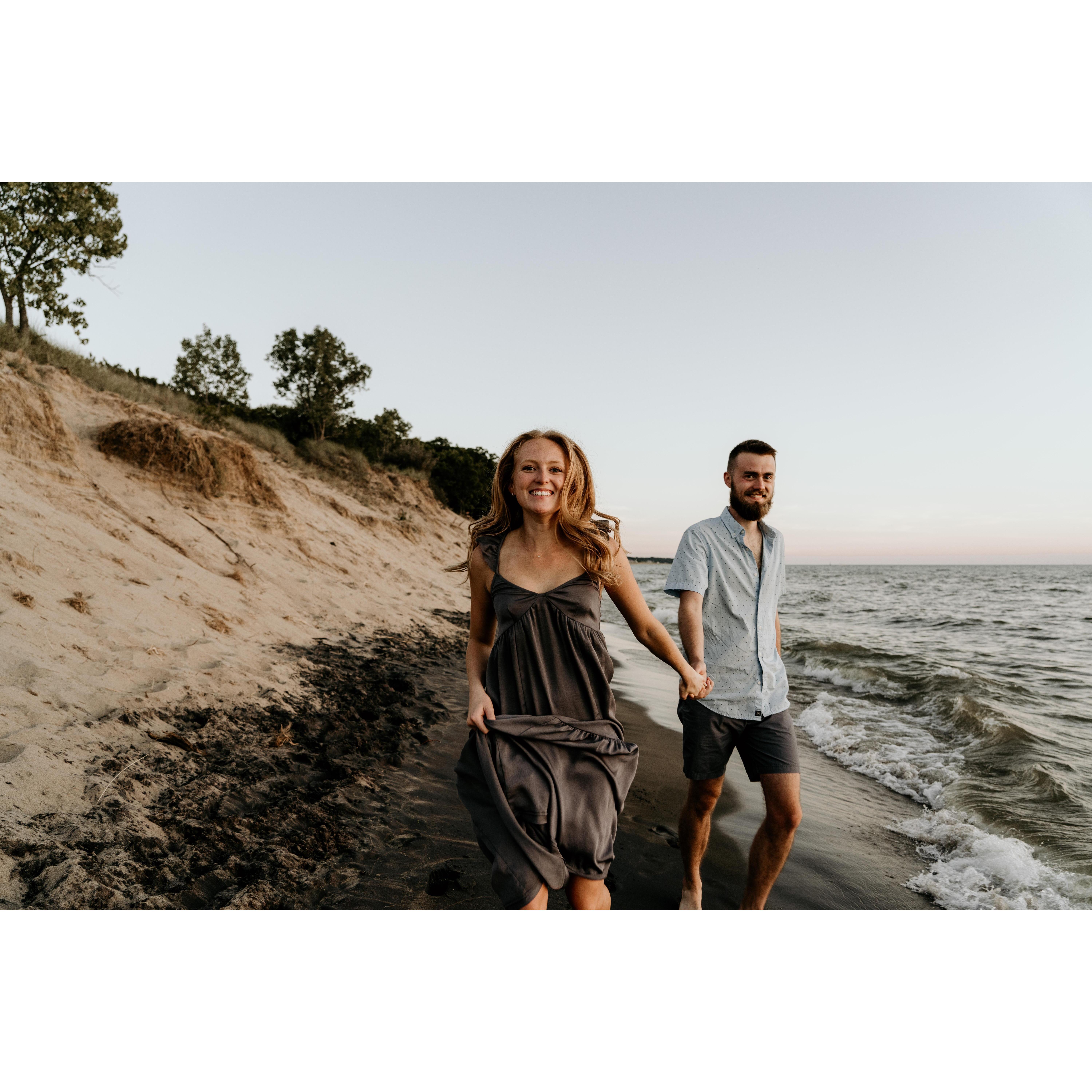 Engagement Photos at the Saugatuck Dunes, Michigan 2020
