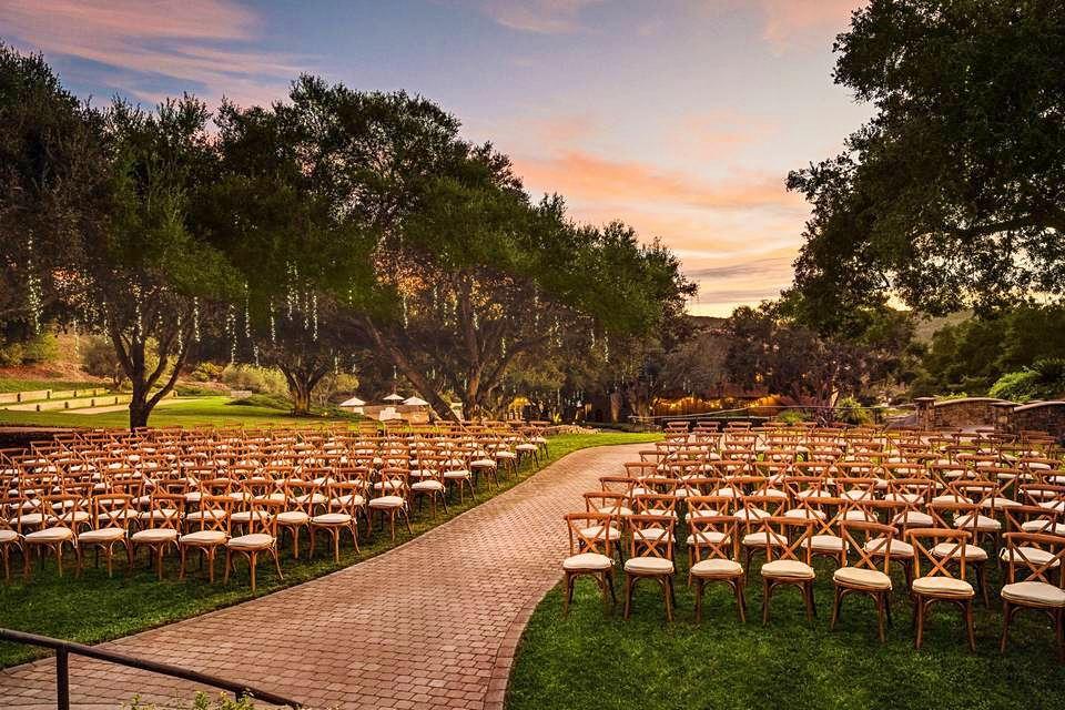 The Wedding Website of Kelsey Rakers and Chad Conway