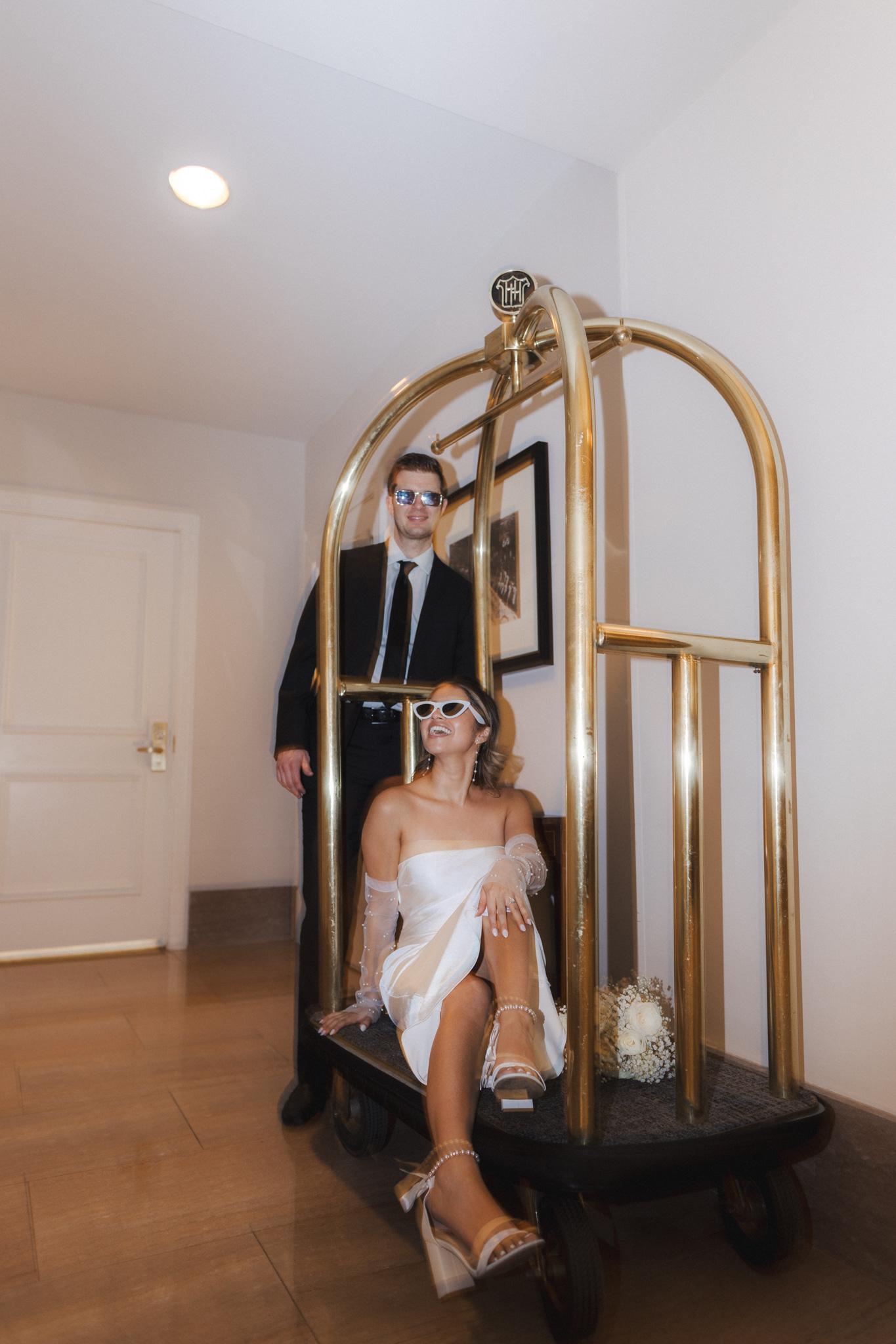 The Wedding Website of Yanira Gonzalez and Kyle Hughes