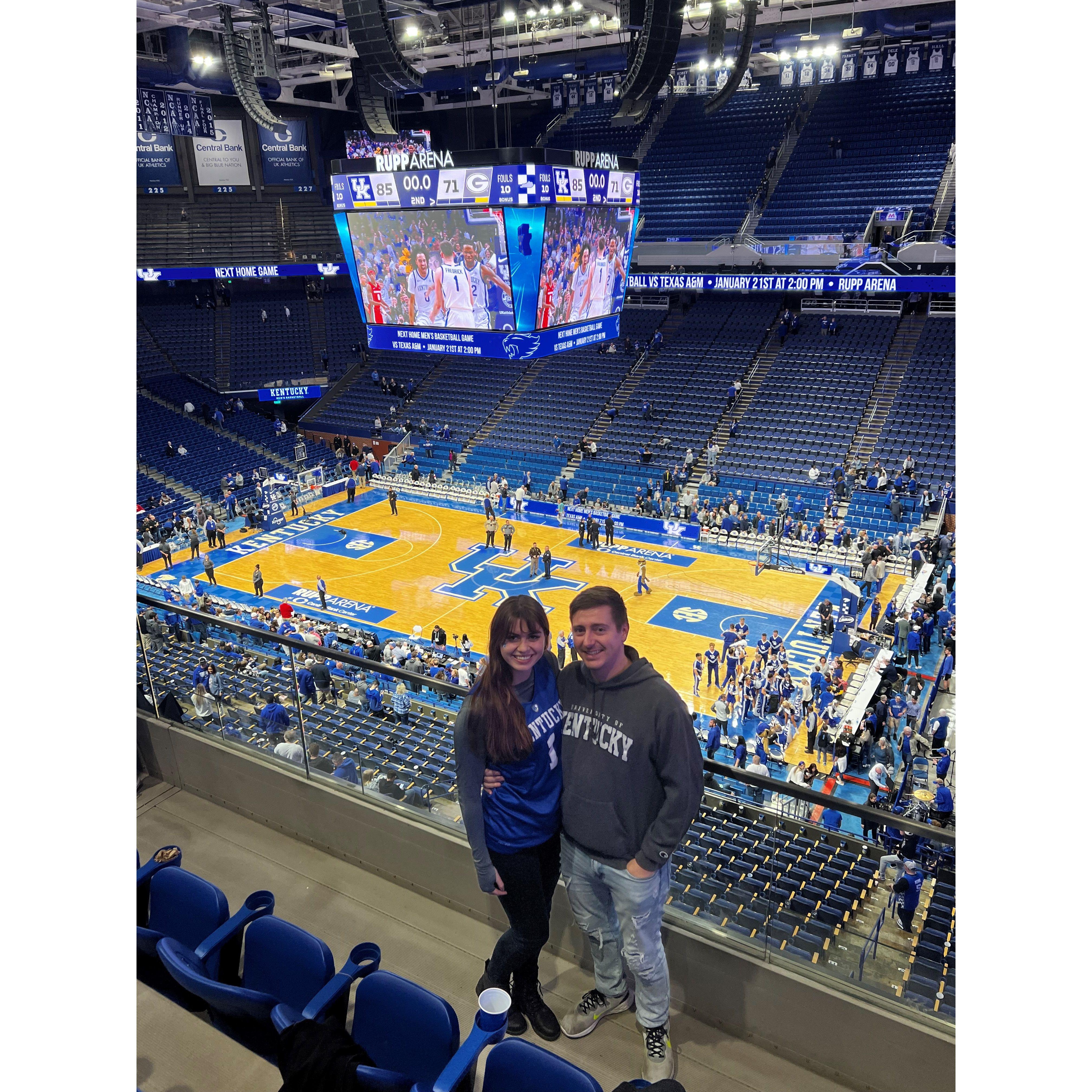 GO CATS