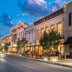 Shopping at the Georgetown Square