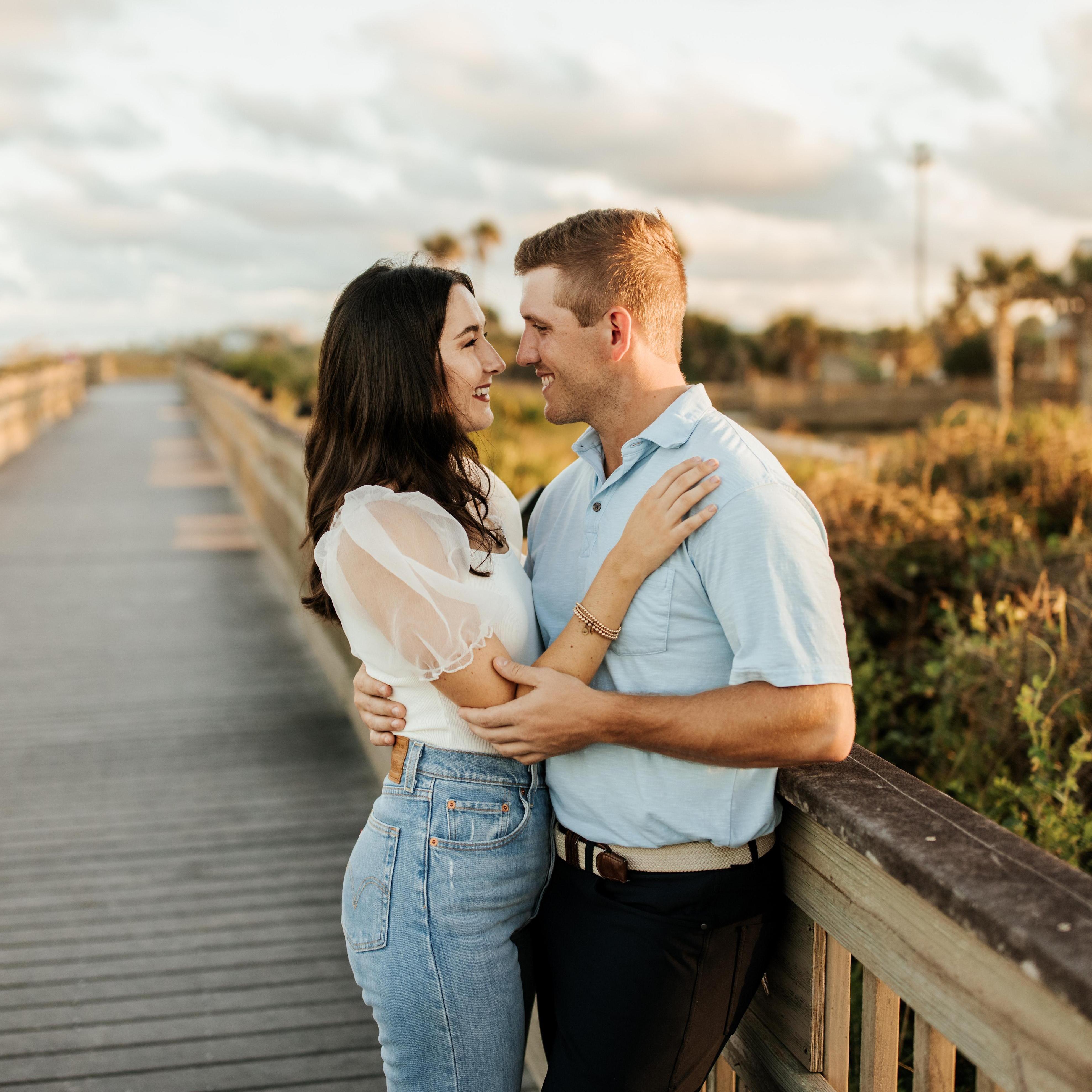 Engagement Photos | Washington Oaks State Park | 28 North Photography