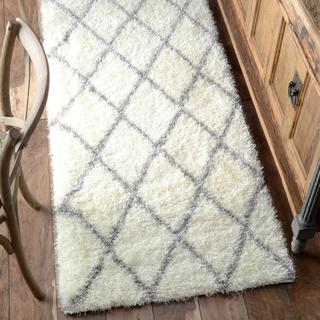 Trellis Shag Runner