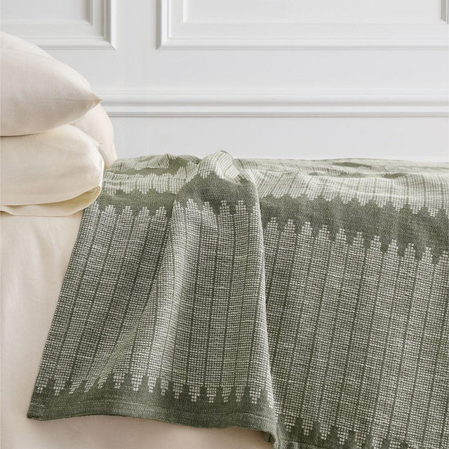 Reversible Woven Bed Blanket, F/Q, Dark Olive