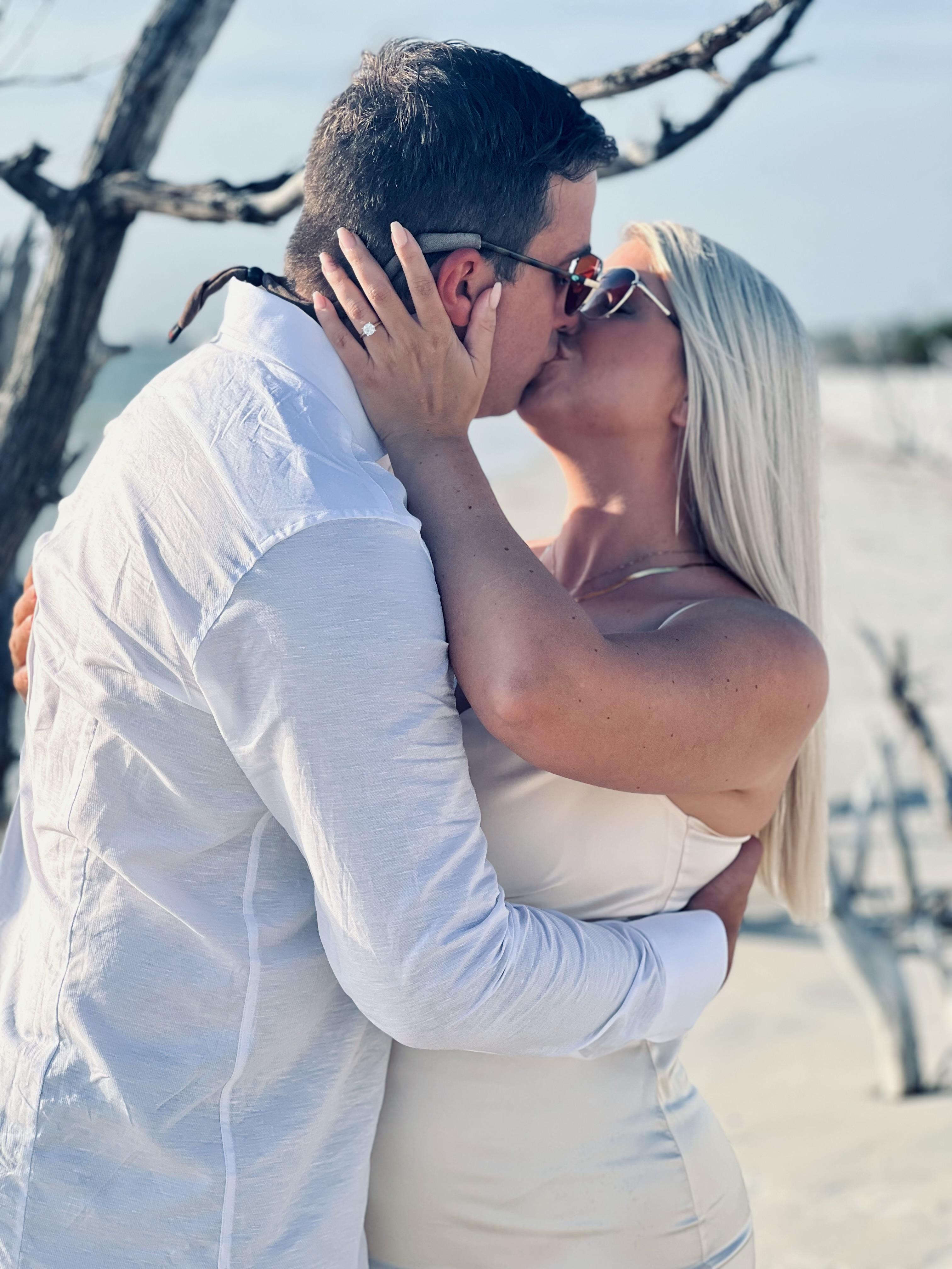 The Wedding Website of Christina brooks and Chris Basten