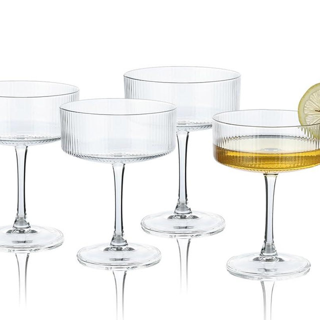 Soopiiso Martini Glasses set of 4, 10 oz Ribbed Coupe Glasses Champagne Coupe Glasses Set for Wine，Margarita Glass